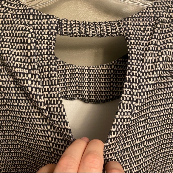 Chic Geometric Patterned Dress - Black and Orange - Picture 4 of 12